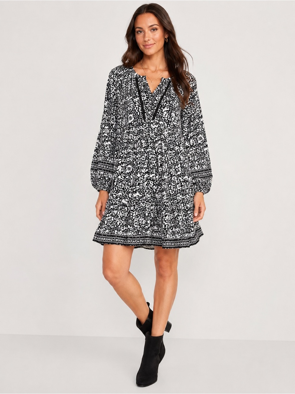 Old Navy‎ Medium Black White Woodland Floral Boho Tunic Dress